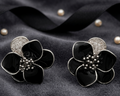 Black flower stud