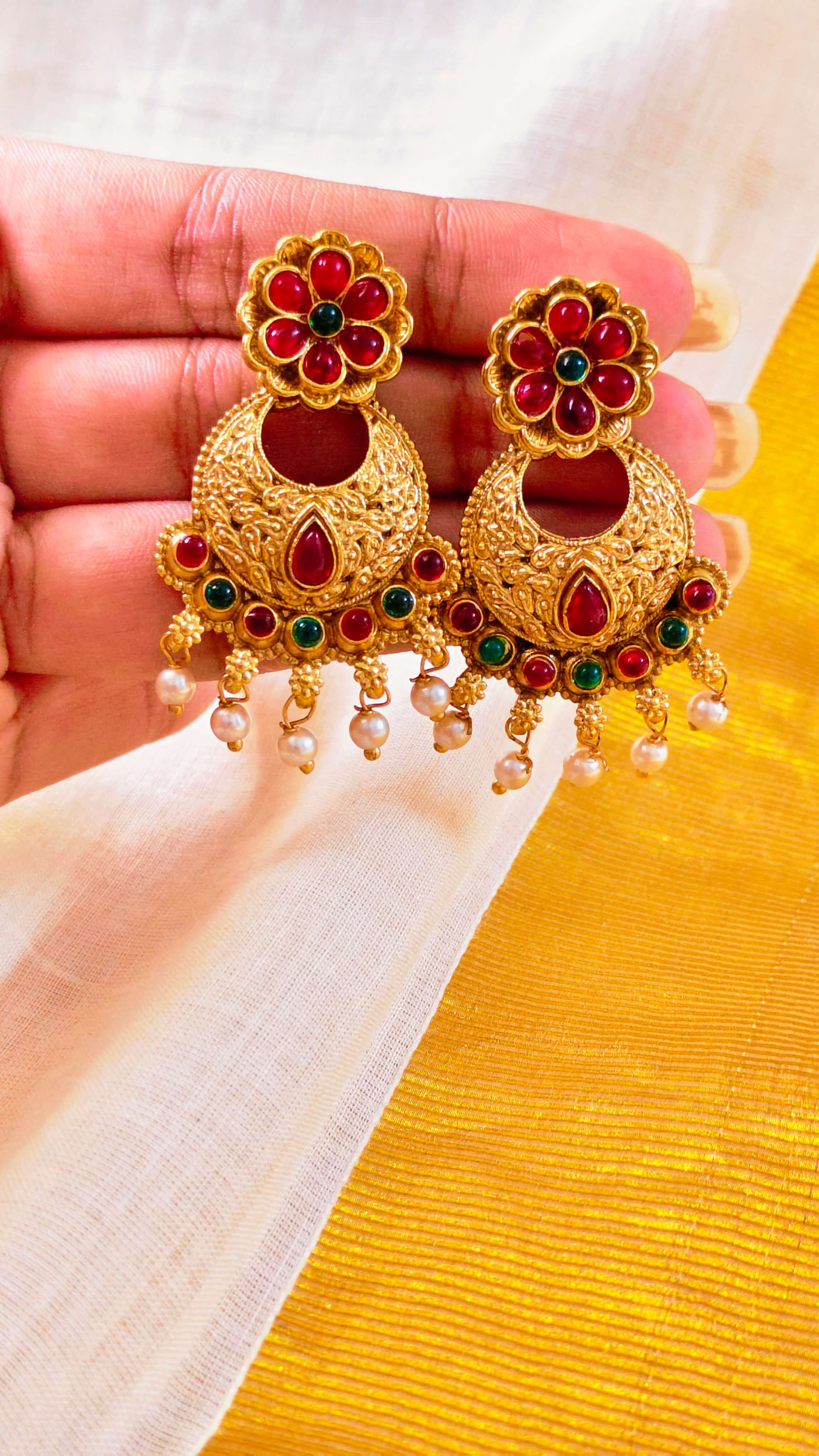 Floral Radiance Chandbalis | TRDE-17