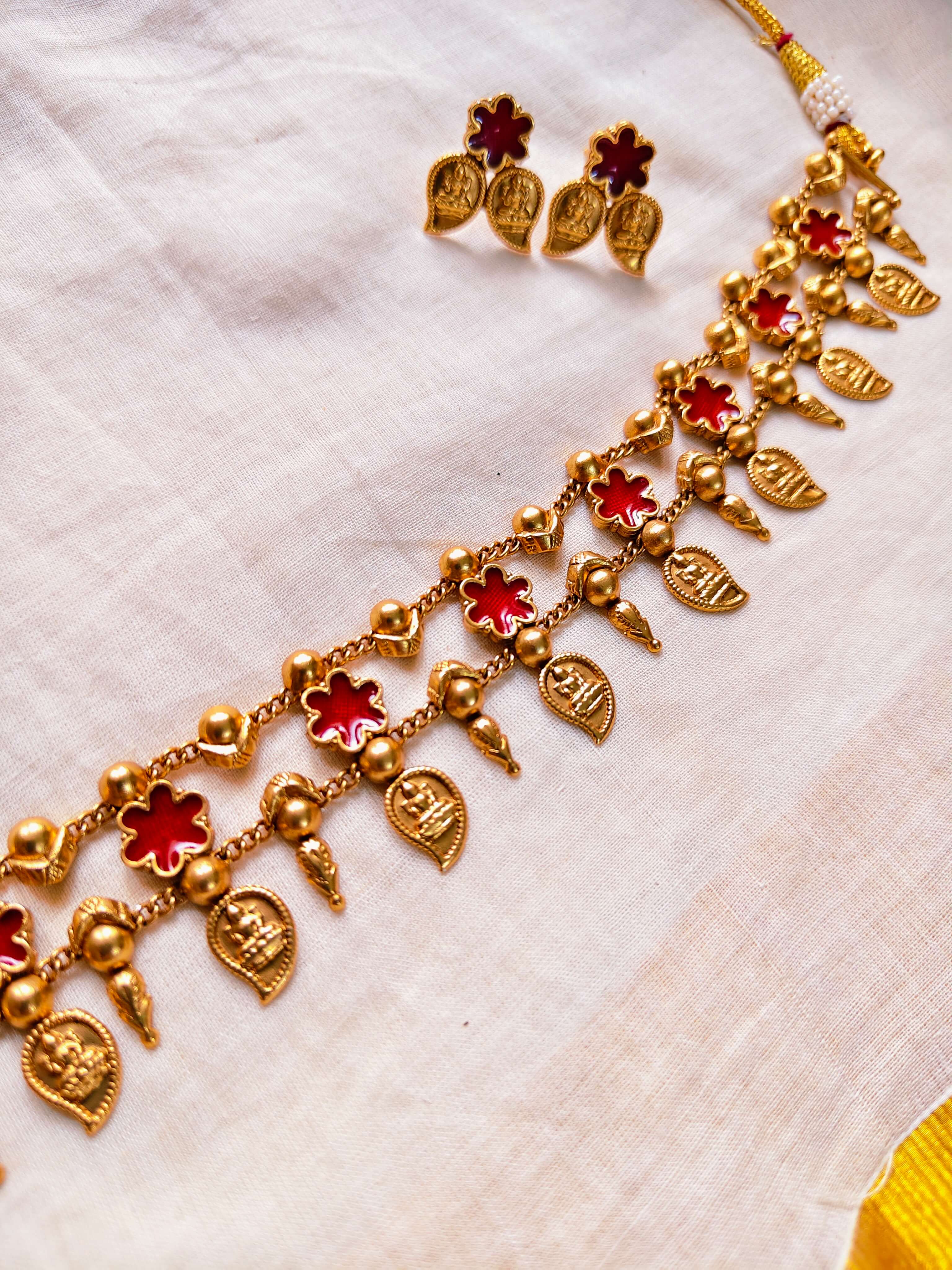 Lakshmi Floral Choker Set | TRDNK-49