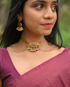 Crimson Pearl Antique Heritage Choker Set | TRDNK70