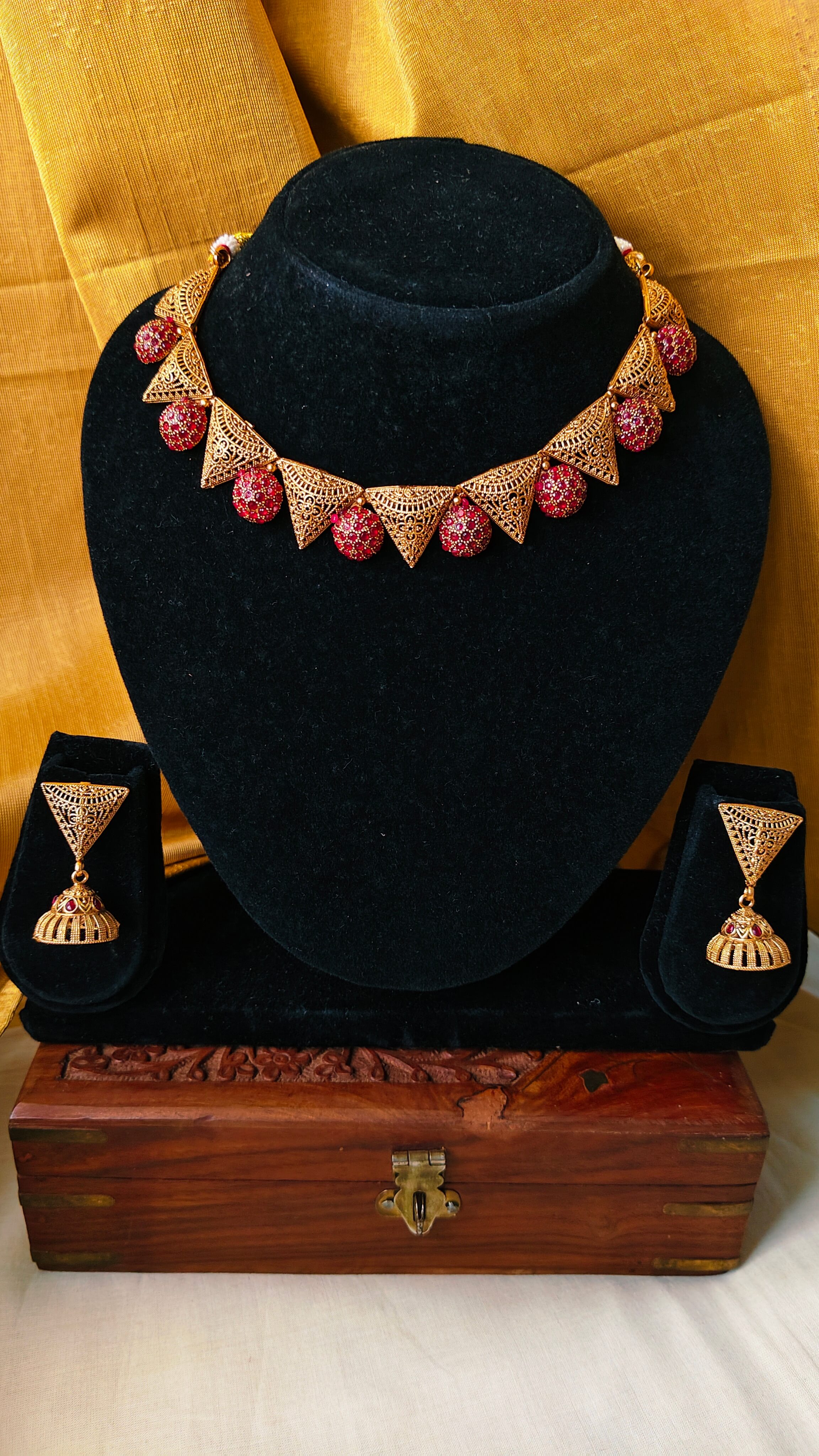 Naira Ruby Royale Necklace Set | TRDNK-77