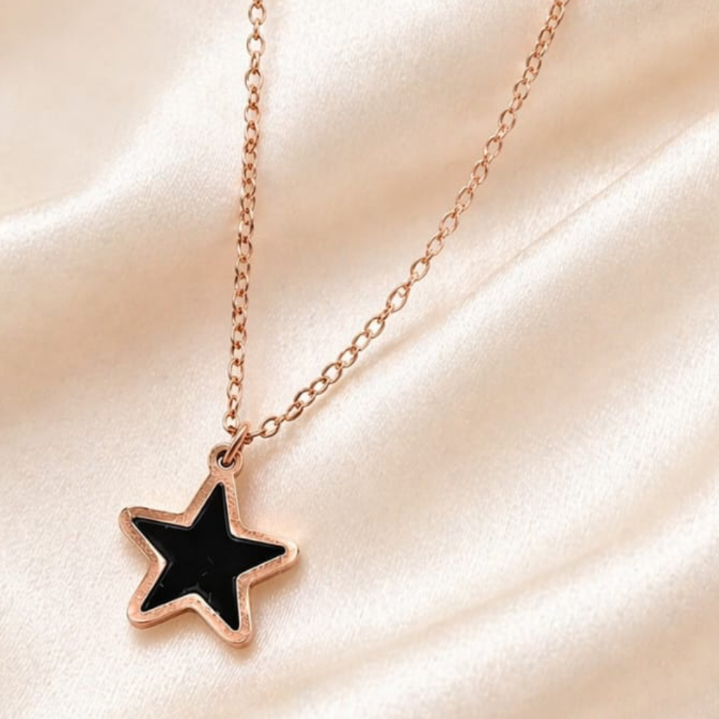 Rose gold chain with star shaped pendant