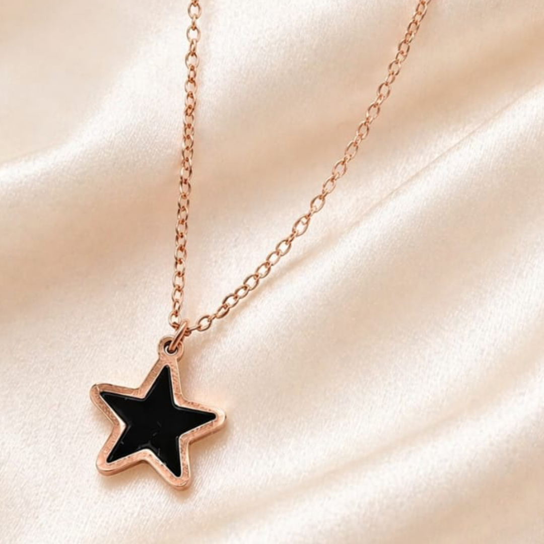 Rose gold chain with star shaped pendant